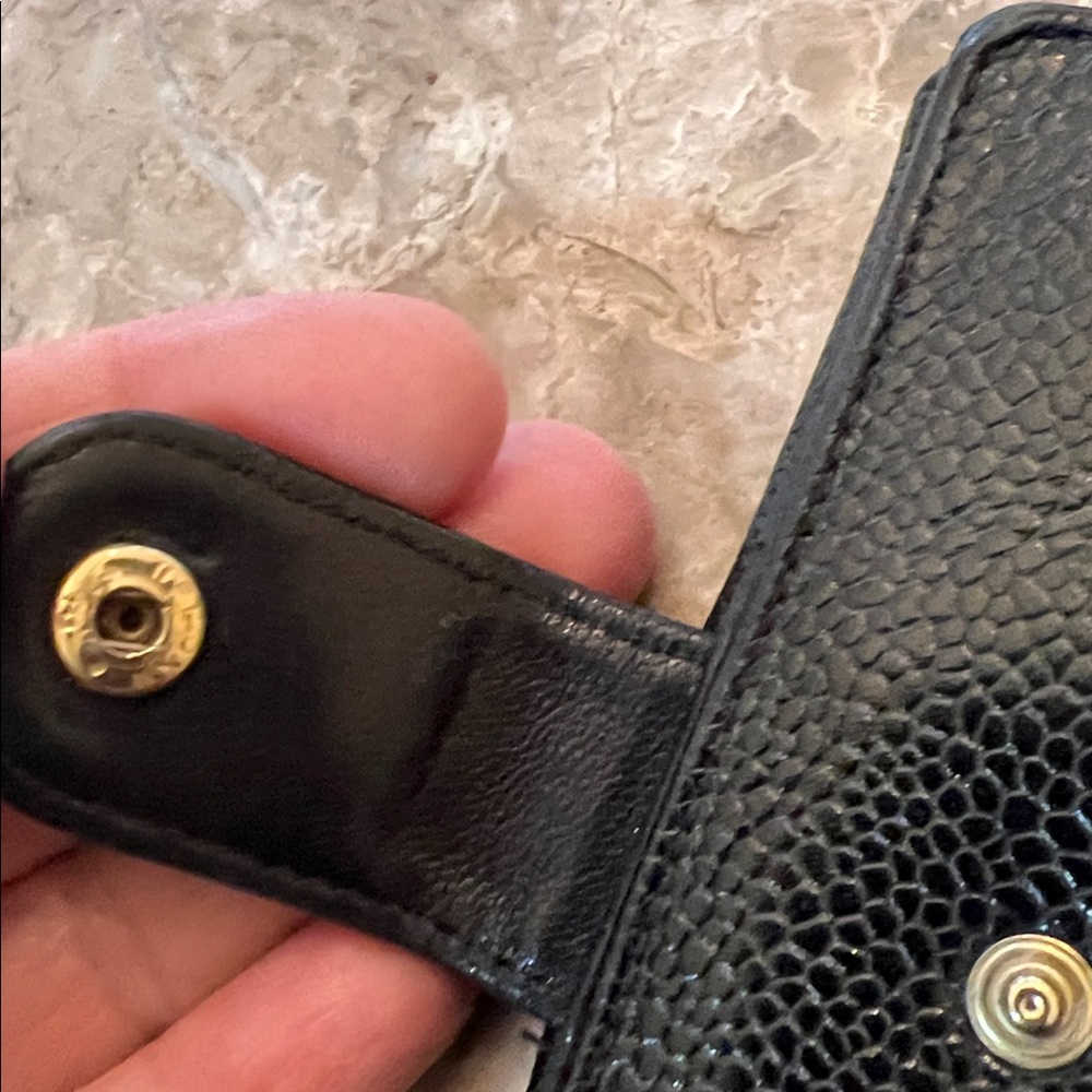 CHANEL Black Textured Leather Wallet GUC see all photos! - Picture 6 of 16